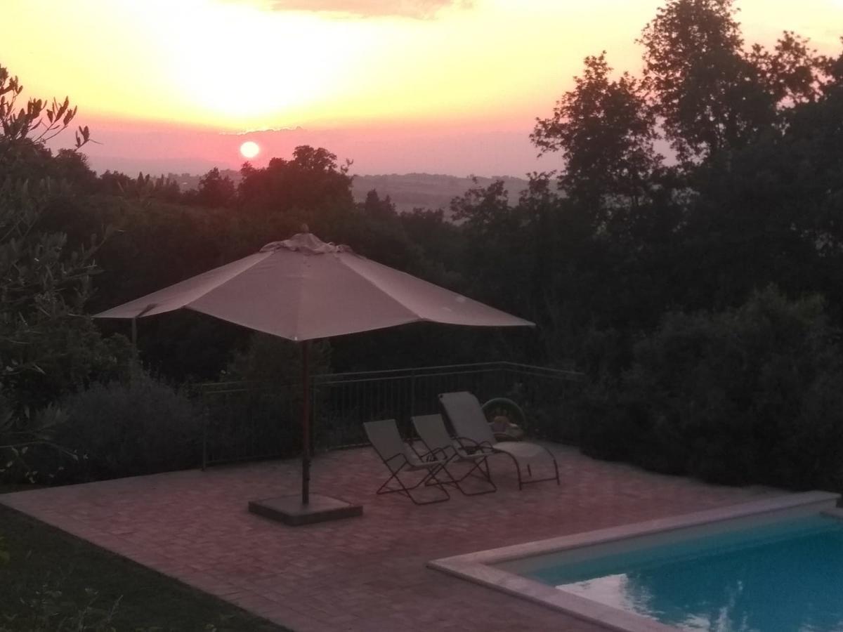 Fonte Pace Luxury Villa - A Fontanaro Property Paciano エクステリア 写真